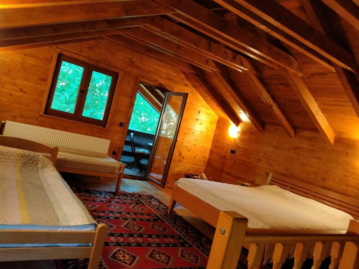 Kuca U Sumi - Forest House Near National Park Una - Air Spa Lohovo Bihać Eksteriør billede